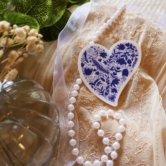 BLUE FLOWERS - HEART