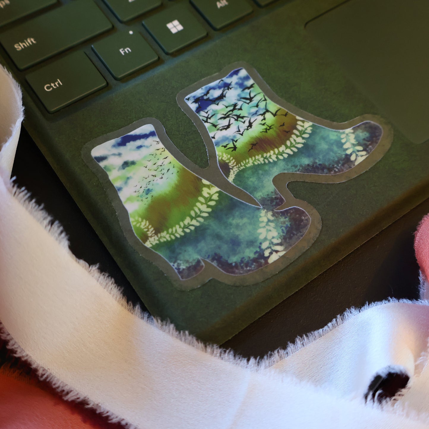 GRASSY BOOTS
